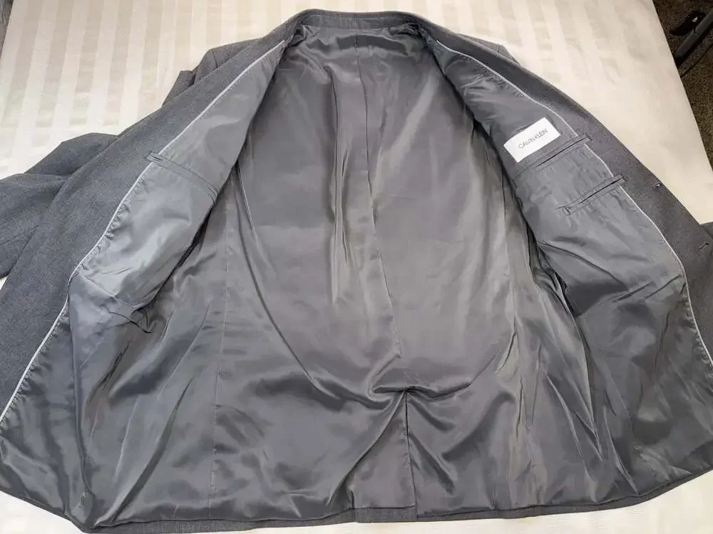 Calvin Klein Men's Size Large Suit  Jacket Sport Coat In Cinder Block NWT